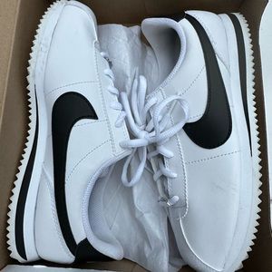 Nike Cortez